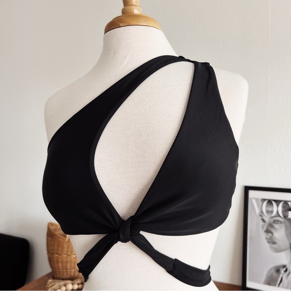 BLACK ONE SHOULDER STRAPPY BIKINI TOP #0363 - Picture 5 of 6